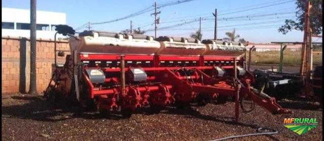 Plantadeira PSL 12 linhas 2014 Imagem Plantadeira PSL 12 linhas 2014