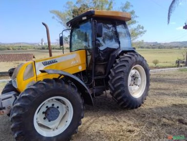 TRATOR VALTRA A950 2013 CABINADO Imagem TRATOR VALTRA A950 2013 CABINADO