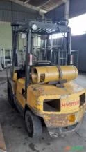 Empilhadeira Hyster 55 XM capacidade para 2.500 kilos