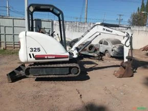 Mini - Escavadeira Bobcat 325 2010