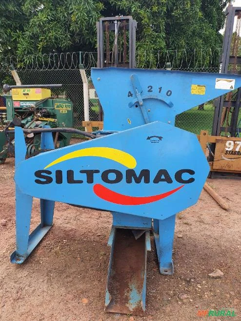 Moinho Cilindrico de graos Milho e Sorgo MC 718 SILTOMAC
