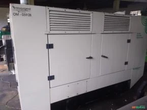 GERADOR DE ENERGIA 55/50 KVA/ ANO 2004/ 160 HRS