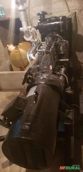 GERADOR DE ENERGIA 100 KVA/ ANO 1988/ HRS DE USO 2053/ C/ (Q.T.A) GERADOR DE ENERGIA 100 KVA/ ANO 1988/ HRS DE USO 2053/ C/ (Q.T.A)