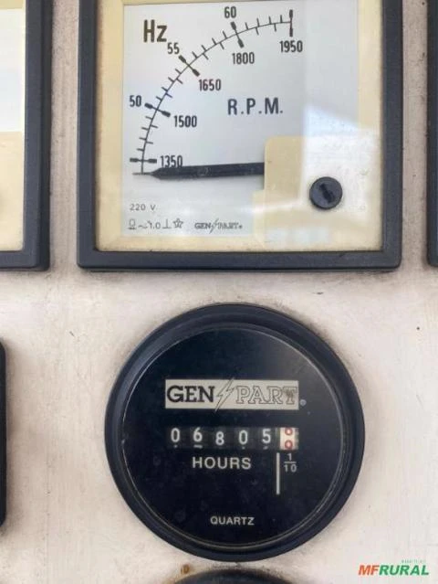 GERADOR DE ENERGIA 115/100 KVA/ ANO 1997/ 6805 HRS/ PAINEL DE COMANDO ANALÓGICO