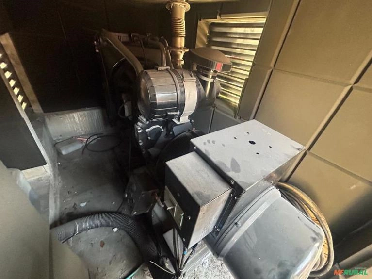 GERADOR DE ENERGIA 150 KVA/ ANO: 2011 Imagem GERADOR DE ENERGIA 150 KVA/ ANO: 2011