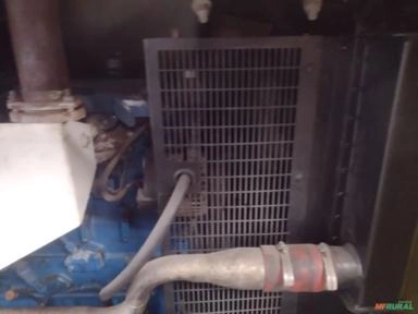 Imagem GERADOR DE ENERGIA 165 KVA/ PAINEL DE COMANDO DIGITAL Imagem GERADOR DE ENERGIA 165 KVA/ PAINEL DE COMANDO DIGITAL