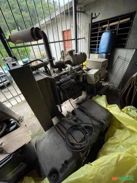 GERADOR ENERGIA 130 KVA CUMMINS SERIE C *OPORTUNIDADE !!! Imagem GERADOR ENERGIA 130 KVA CUMMINS SERIE C *OPORTUNIDADE !!!