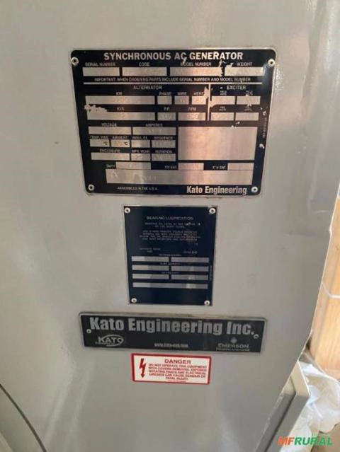 Imagem Geradores de Energia Caterpillar 3142 3000 kVA Ano 2011 C280-8 31423000kVA Imagem Geradores de Energia Caterpillar 3142 3000 kVA Ano 2011 C280-8 31423000kVA