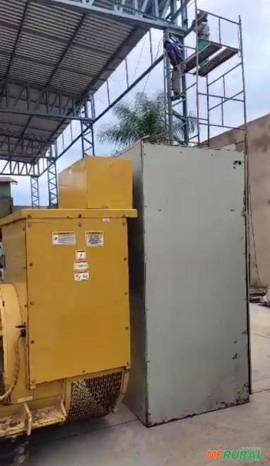 Imagem Gerador de Energia Caterpillar 2500 kVA 3516 + QTA 2500kVA Imagem Gerador de Energia Caterpillar 2500 kVA 3516 + QTA 2500kVA