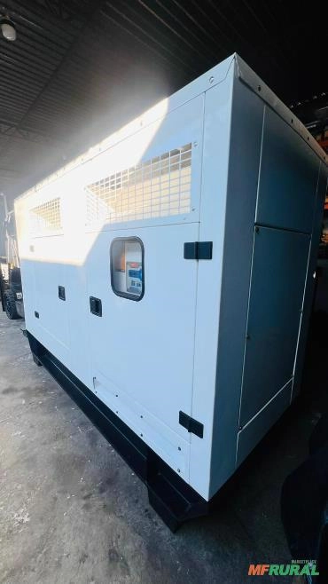 GERADOR ENERGIA 150 KVA 2012 420Hrs MOTOR MWM 6.10T (X10 - 6 CILINDROS) Imagem GERADOR ENERGIA 150 KVA 2012 420Hrs MOTOR MWM 6.10T (X10 - 6 CILINDROS)