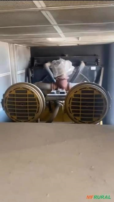 Imagem GERADOR ENERGIA 1150 KVA 2010 3798hrs CAT C32 *OPORTUNIDADE... Imagem GERADOR ENERGIA 1150 KVA 2010 3798hrs CAT C32 *OPORTUNIDADE...