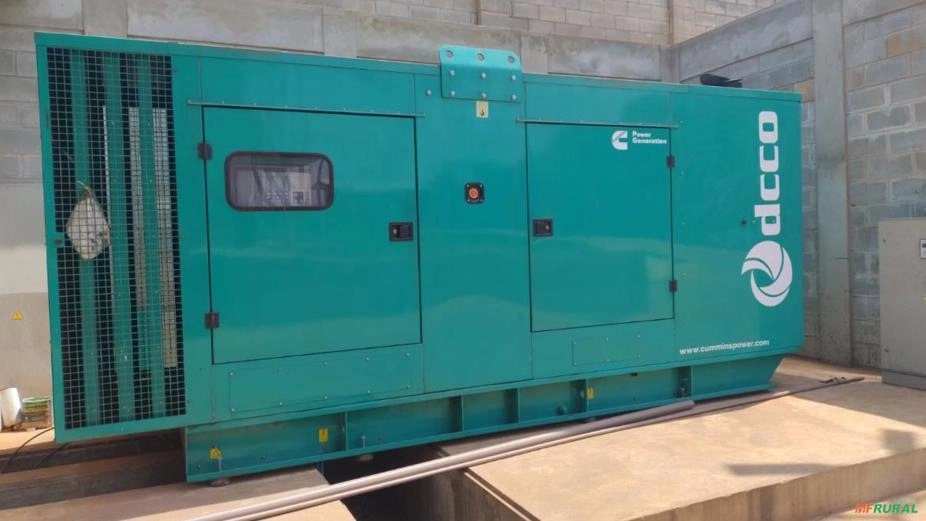 Gerador de Energia 625 kVA 600 kVA 9212 hrs Ano 2015 Motor Cummins Qsx15 625kVA 600kVA Imagem Gerador de Energia 625 kVA 600 kVA 9212 hrs Ano 2015 Motor Cummins Qsx15 625kVA 600kVA