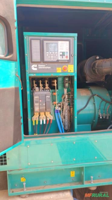Imagem Gerador de Energia 625 kVA 600 kVA 9212 hrs Ano 2015 Motor Cummins Qsx15 625kVA 600kVA Imagem Gerador de Energia 625 kVA 600 kVA 9212 hrs Ano 2015 Motor Cummins Qsx15 625kVA 600kVA