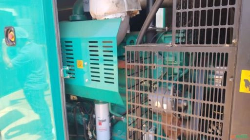 Imagem Gerador de Energia 625 kVA 600 kVA 9212 hrs Ano 2015 Motor Cummins Qsx15 625kVA 600kVA Imagem Gerador de Energia 625 kVA 600 kVA 9212 hrs Ano 2015 Motor Cummins Qsx15 625kVA 600kVA
