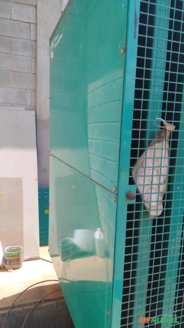 Imagem Gerador de Energia 625 kVA 600 kVA 9212 hrs Ano 2015 Motor Cummins Qsx15 625kVA 600kVA Imagem Gerador de Energia 625 kVA 600 kVA 9212 hrs Ano 2015 Motor Cummins Qsx15 625kVA 600kVA