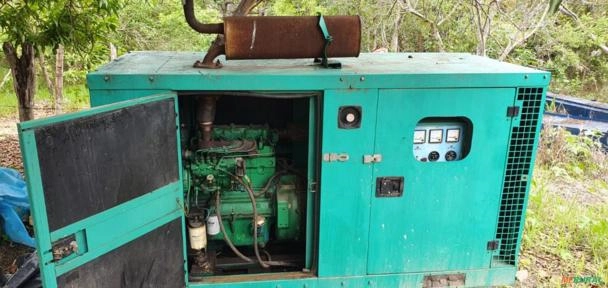 Imagem Gerador de Energia 40 kVA 1279 hrs Motor John Deere 40kVA Imagem Gerador de Energia 40 kVA 1279 hrs Motor John Deere 40kVA