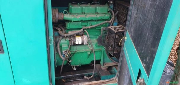Imagem Gerador de Energia 40 kVA 1279 hrs Motor John Deere 40kVA Imagem Gerador de Energia 40 kVA 1279 hrs Motor John Deere 40kVA