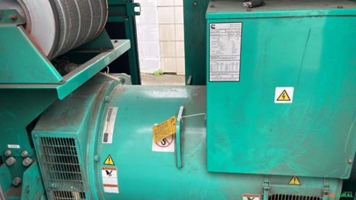 Imagem Gerador de Energia 375 kVA 360 kVA 350 kVA Cummins Ano 2019 1610 hrs Motor Perkins 375kVA 360kVA 350 Imagem Gerador de Energia 375 kVA 360 kVA 350 kVA Cummins Ano 2019 1610 hrs Motor Perkins 375kVA 360kVA 350