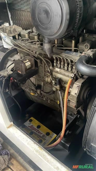 Imagem Gerador de Energia 180 kVA 150 kVA Maquigeral Motor Mwm x10 6.10tca 180kVA 150kVA Imagem Gerador de Energia 180 kVA 150 kVA Maquigeral Motor Mwm x10 6.10tca 180kVA 150kVA