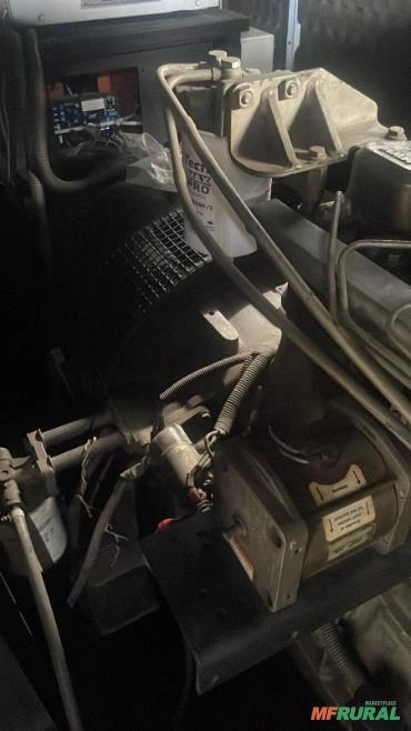 Imagem Gerador de Energia 180 kVA 150 kVA Maquigeral Motor Mwm x10 6.10tca 180kVA 150kVA Imagem Gerador de Energia 180 kVA 150 kVA Maquigeral Motor Mwm x10 6.10tca 180kVA 150kVA