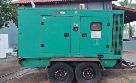 Imagem Gerador de Energia 200 kVA 180 kVA Cummins Carenado Série C 200kVA 180kVA Imagem Gerador de Energia 200 kVA 180 kVA Cummins Carenado Série C 200kVA 180kVA