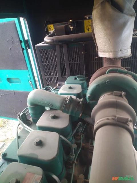 Imagem GERADOR ENERGIA 140/150 KVA 2011 235Hrs CUMMINS Imagem GERADOR ENERGIA 140/150 KVA 2011 235Hrs CUMMINS