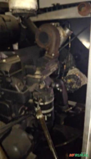 Imagem GERADOR ENERGIA 110/100 KVA 2005 + QTA Imagem GERADOR ENERGIA 110/100 KVA 2005 + QTA