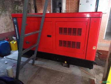GERADOR ENERGIA 55 KVA 2021 138Hrs MOTOR PERKINS + QTA Imagem GERADOR ENERGIA 55 KVA 2021 138Hrs MOTOR PERKINS + QTA