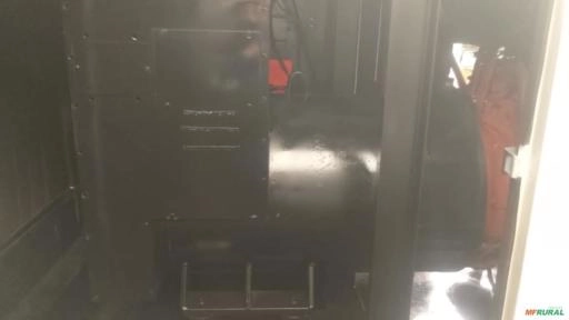 Imagem GERADOR DE ENERGIA CARENADO 500 KVA Imagem GERADOR DE ENERGIA CARENADO 500 KVA
