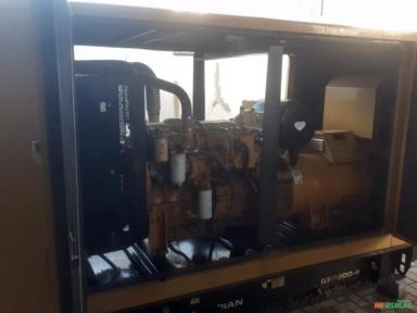 Imagem GERADORES DE ENERGIA 200 KVA CARENADO Imagem GERADORES DE ENERGIA 200 KVA CARENADO