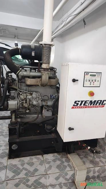 GERADOR ENERGIA 55/50 KVA 2010 + QTA MOTOR MWM D229/4 (4 CILINDROS) Imagem GERADOR ENERGIA 55/50 KVA 2010 + QTA MOTOR MWM D229/4 (4 CILINDROS)