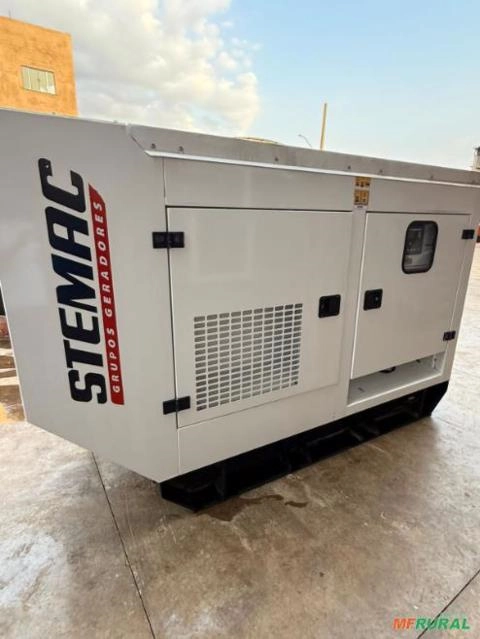 Gerador de Energia 100 KVA 2013 320Hrs STEMAC + Q.T.A Imagem Gerador de Energia 100 KVA 2013 320Hrs STEMAC + Q.T.A
