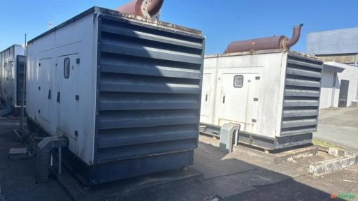 Gerador de Energia 750 KVA CADA 2010 400Hrs MOTORES PERKINS / MTU Imagem Gerador de Energia 750 KVA CADA 2010 400Hrs MOTORES PERKINS / MTU