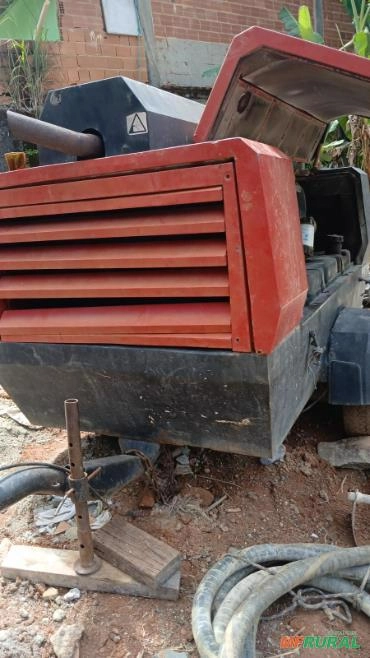 COMPRESSOR DE AR A DIESEL 400 PCM Imagem COMPRESSOR DE AR A DIESEL 400 PCM