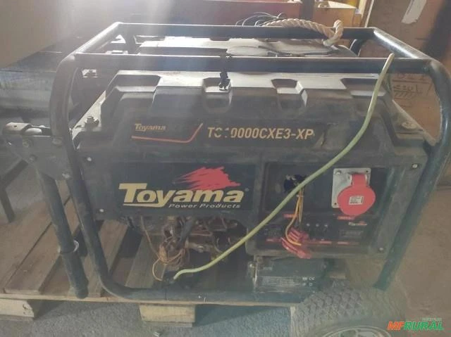 GERADOR TOYAMA 4 TEMPOS TG10000CXE3XP