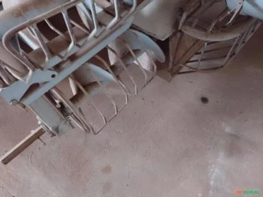 Imagem Vende máquinas embolsadora e extratora de grãos Imagem Vende máquinas embolsadora e extratora de grãos