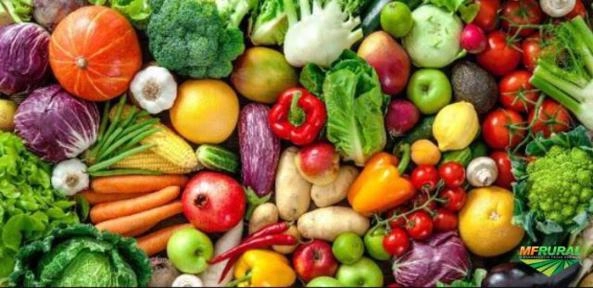 Compro frutas e verduras. Imagem Compro frutas e verduras.