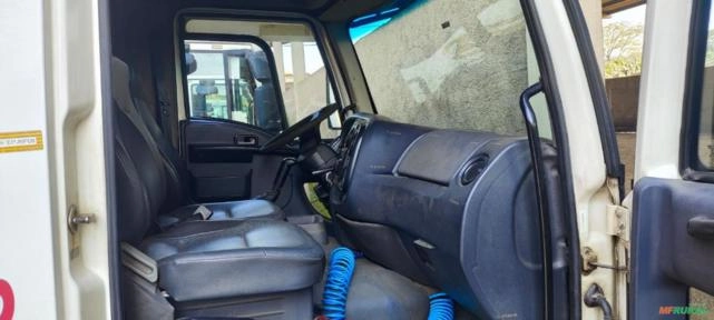 Imagem Caminhão 52-131 - 2622 E CN TRAÇADO - ANO: 2012 Imagem Caminhão 52-131 - 2622 E CN TRAÇADO - ANO: 2012