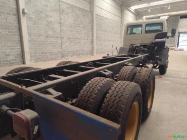 CAMINHÃO CARGO 2422 Imagem CAMINHÃO CARGO 2422