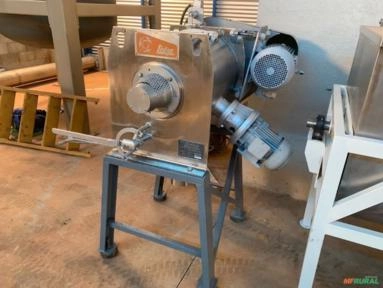 Imagem MISTURADOR ITENSIVO /GRANULADOR Imagem MISTURADOR ITENSIVO /GRANULADOR