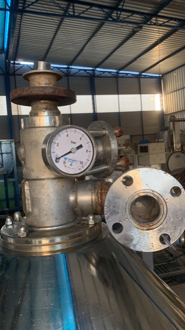 Imagem CENTRÍFUGA SEPARADORA Imagem CENTRÍFUGA SEPARADORA