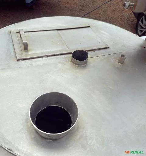 Tanque em Aço Inox de 300 litros