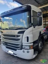 Caminhão Scania Scania P360 4x2 at ano 13