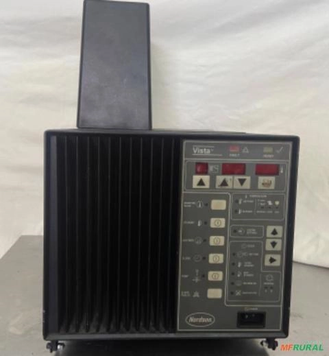 Imagem Equipamento Hotmelt 3400 vista Nordson Imagem Equipamento Hotmelt 3400 vista Nordson