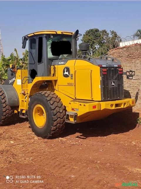 Pá Carregadeira John Deere 624K – Ano 2022 Imagem Pá Carregadeira John Deere 624K – Ano 2022