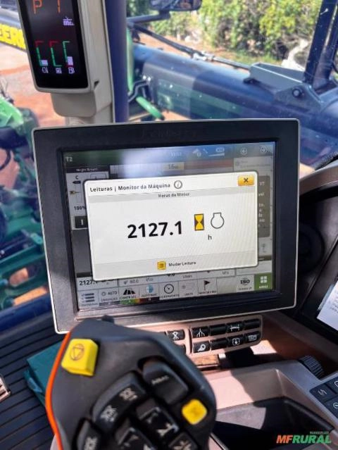 Imagem John Deere M4040 – 2023/2024 Imagem John Deere M4040 – 2023/2024