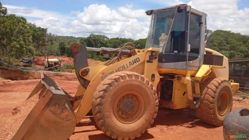 PÁ CARREGADEIRA NEW HOLLAND W130 2017 Imagem PÁ CARREGADEIRA NEW HOLLAND W130 2017