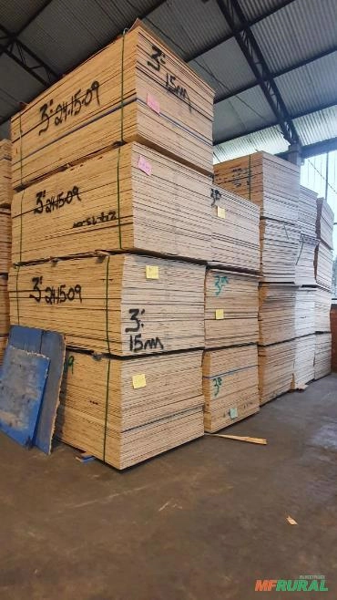 VENDE-SE COMPENSADO PLASTIFICADO - FILM FACED PLYWOOD Imagem VENDE-SE COMPENSADO PLASTIFICADO - FILM FACED PLYWOOD