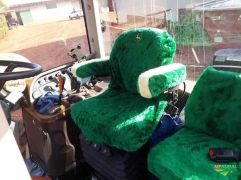 Imagem Capa De Chinil para tratores e colhetadeiras! Imagem Capa De Chinil para tratores e colhetadeiras!