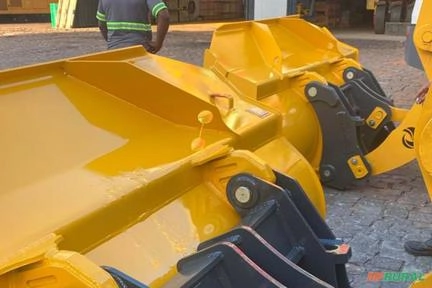 Engate Rápido Hidráulico para Pá Carregadeira e Retroescavadeira Imagem Engate Rápido Hidráulico para Pá Carregadeira e Retroescavadeira